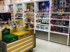 -泡泡玛特POPMART(上海环球港店)