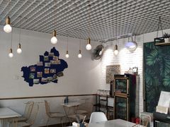 大堂-董小西的凉皮和椒麻鸡(三元桥店)