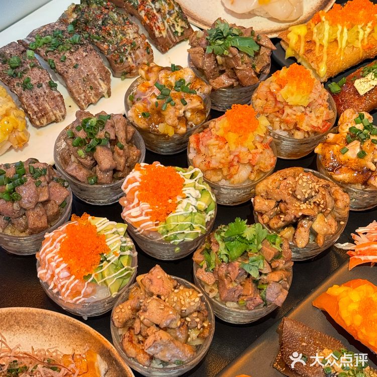 人生建议：吃完这一口再离开长沙。。。。