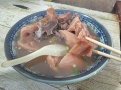 -燕子煨汤(山海关路店)