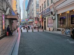 -九斤黄三黄鸡专卖店