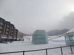 -中旅松花湖滑雪场