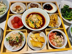 -芙蓉巷成都名小吃(丹尼斯2天地店)