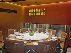 包厢-初蓉丨遇见新川菜(亲贤街荣耀店)