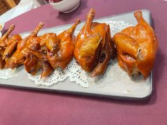 招牌脆皮乳鸽-味可道美食坊(福基路店)