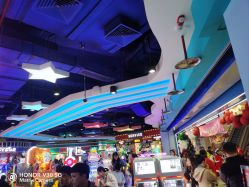 -LuckyStar幸运星家庭娱乐中心(东莞国贸店)