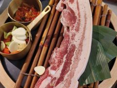 -轻烧烤肉(光谷步行街店)