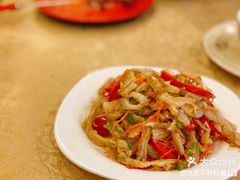 -维吾尔餐厅(宜山路店)