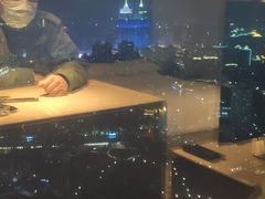 -上海龙之梦万丽酒店