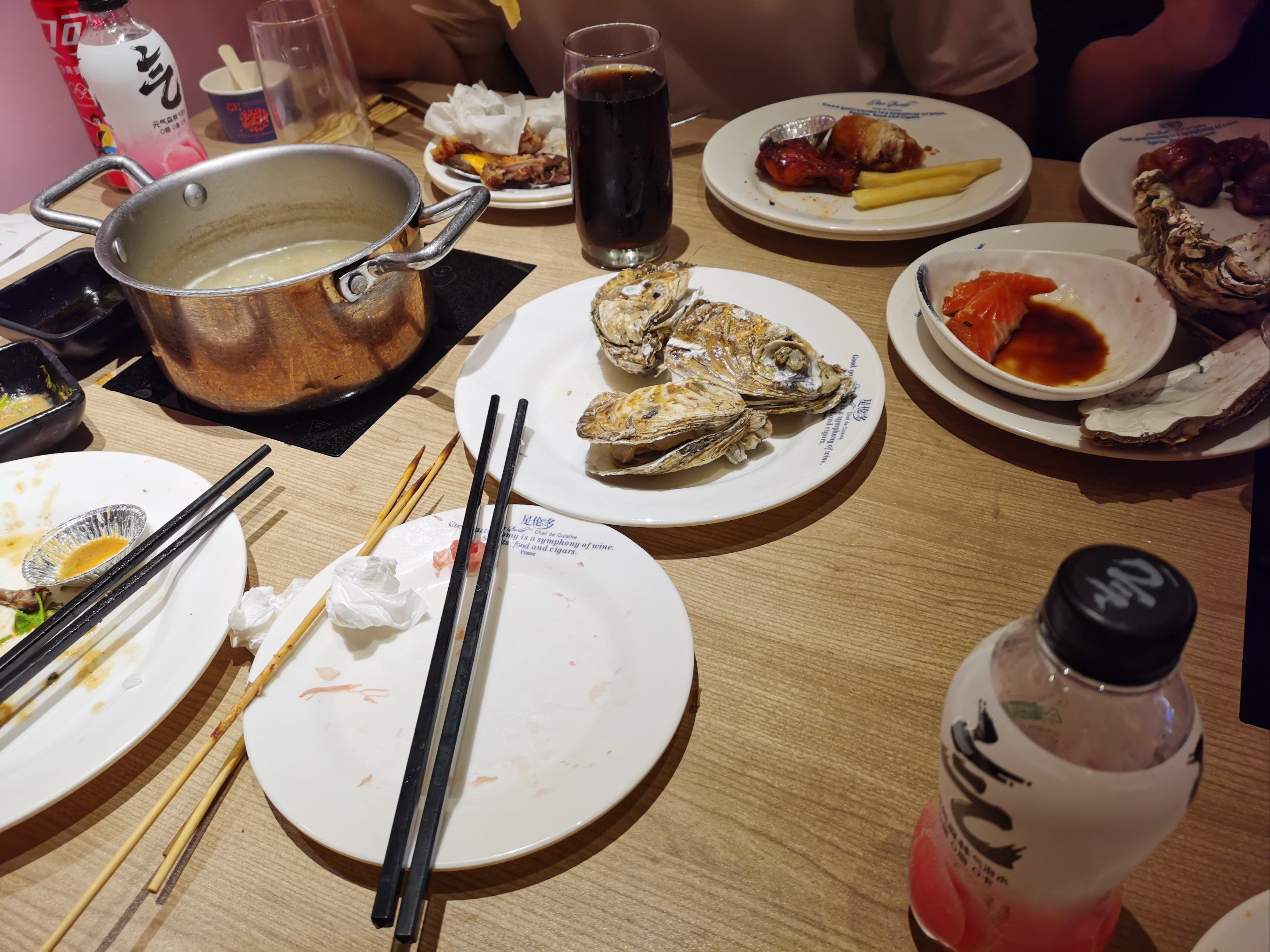星伦多自助,种类不多,味道还可以,海鲜一般,有些不是很新鲜#天天领