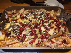 -小小河边鱼(天润城店)