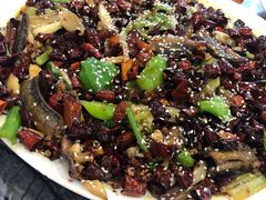 -江湖黑大兔(杨家坪店)