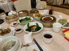 -麒麟山景大酒店岭南汇海鲜酒家(沙井店)