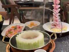 -得意咚瓜·顺德鱼生·冬瓜火锅(深圳首店)