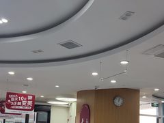 -雅悦齿科(顾村公园店)
