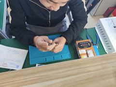 -鸿准通信科技·忠诚手机电脑维修中心(三林店)