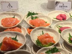 -雍容荟活波龙自助餐(IFS黑金店)