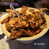 驱车30公里到了昌平，这家店紧靠路边