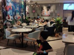 大堂-必胜客(东大桥店)