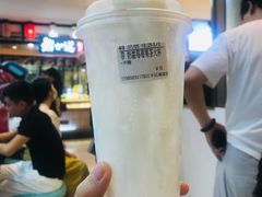 -CoCo都可(湖滨银泰店B区店)