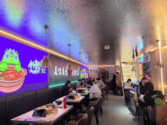 -徐记小怪兽肉蟹煲店(哈西万达金街店)