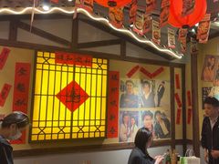 -有红鸡毛店·砂锅菜(抚琴夜市店)