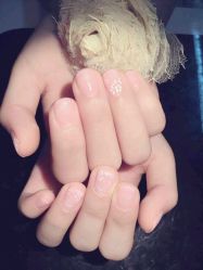 -EMILY艾枚莉美甲美睫·美颜·现磨咖啡