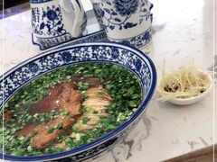 -伟记奥面馆(养育巷店)