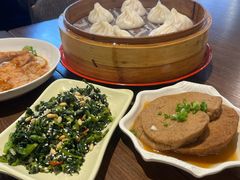 -玖鲜小笼(中山广场店)