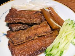 娄府酥骨带鱼-娄三少春饼·烤鸭(合生汇购物中心店)