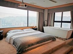 -闲隅江景艺术酒店(解放碑洪崖洞总店)