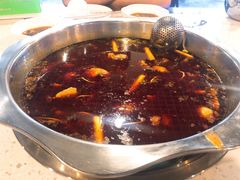-刘胖娃鱼庄·特色肥肠鱼(杨家坪店)