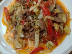 -隔壁老王·家常云南菜(花巷店)