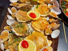 -何师烧烤Pro ·江湖川菜·小龙虾·精酿(太古里旗舰店)