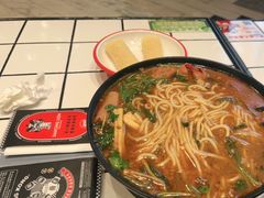 -肥汁米蘭香港米线(长宁来福士店)