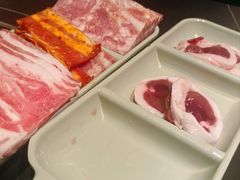 -梨花自助烤肉(西三旗万象汇黑金店)