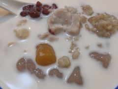 -五条人糖水铺(光谷世界城店)