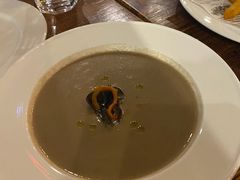 -1886德国汽车餐厅(外滩十六铺码头店)