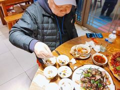 -乡土特色.冷锅鱼.牦牛肉汤锅