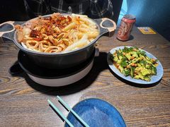-鼎牛牛炖锅·烤串(温泉路店)