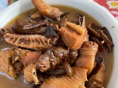 -何适山庄 ·可团建(水长城P2停车场店)