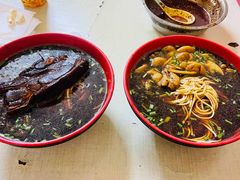 -小龙大肉面馆