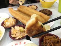 -六和餐饮(东城根店)