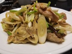-皇城根·烤鸭·鱼头·家常菜(欧亚大观乐活城店)