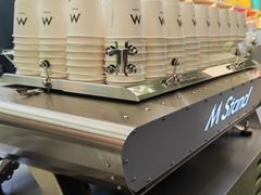 -M Stand(BFC外滩金融中心店)