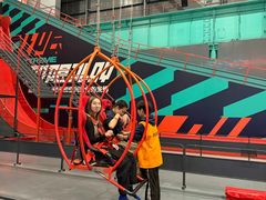 -极限PLAY运动娱乐新世界·团建派对表演休闲馆·室内高空游乐园