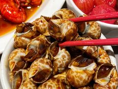 -龙巢盱眙龙虾·牛蛙·烧烤宵夜(八卦岭店)