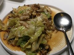 螺肉炒圆白菜-怡情荟•海鲜青岛菜(五四广场旗舰店)