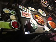 -红九格老火锅(三峡广场店)