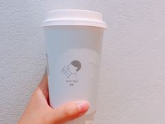 金凤茶王-喜茶(上海正大广场店)